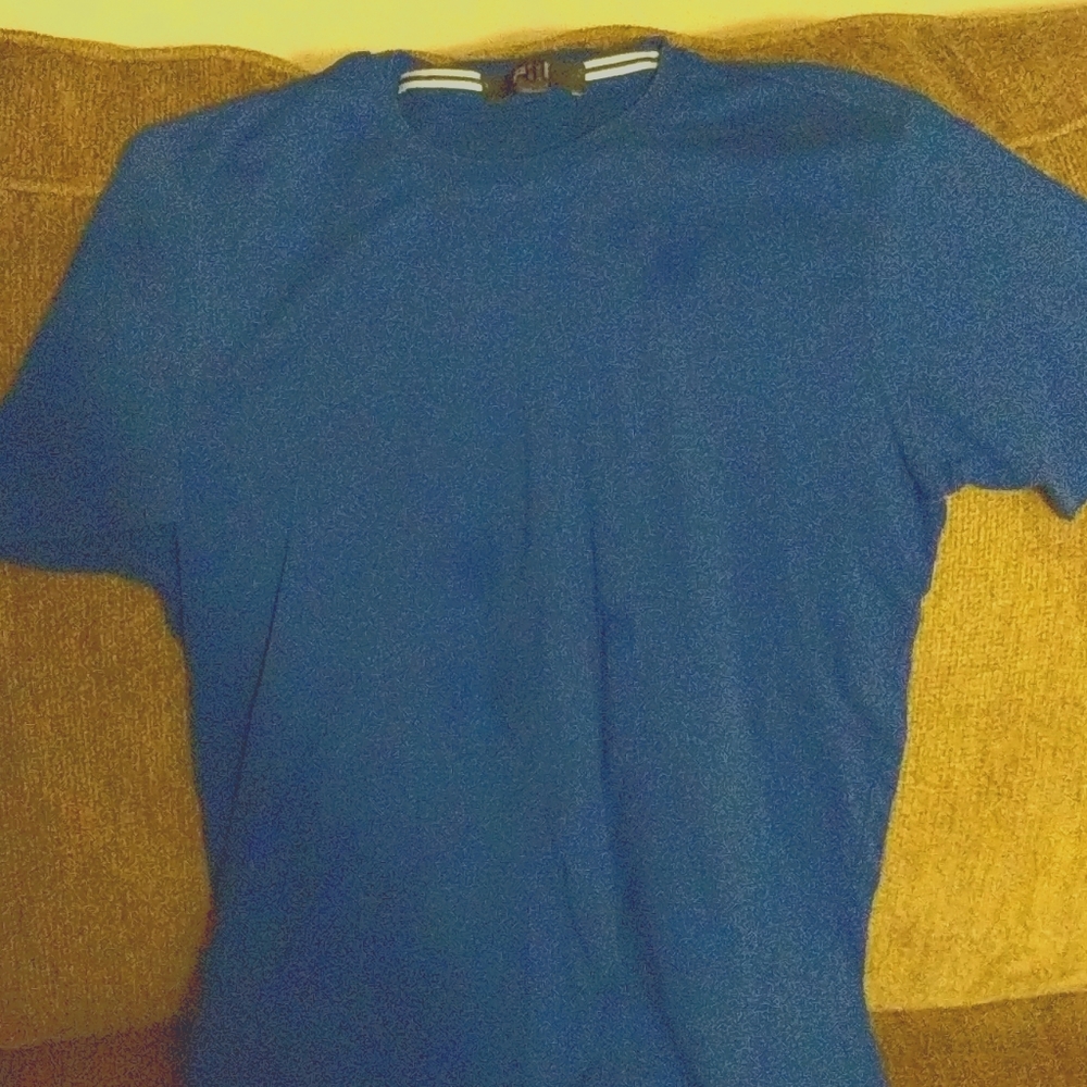Blue shirt sleeve tee